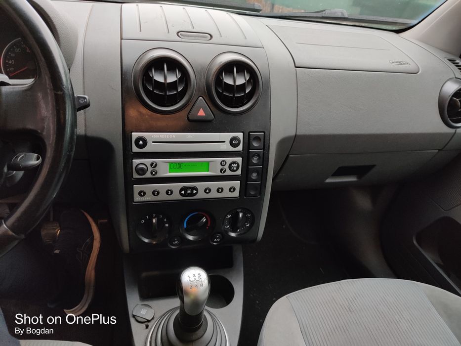 Vindem piese rezultate din dezmembrarea unui Ford Fusion