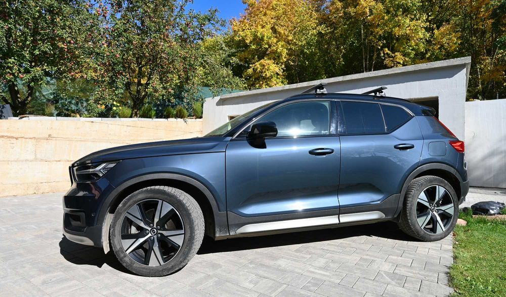 VOLVO XC40 2022 — imagine 5