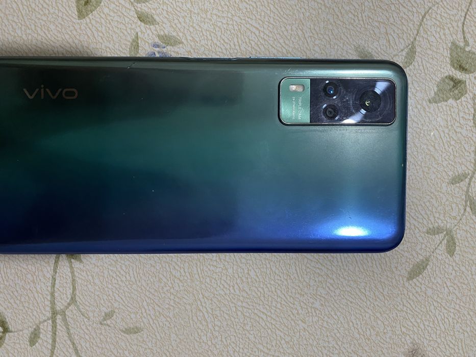 Продам телефон Vivo y31