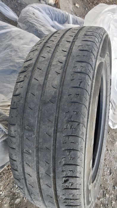 Шины продам 205/65/16