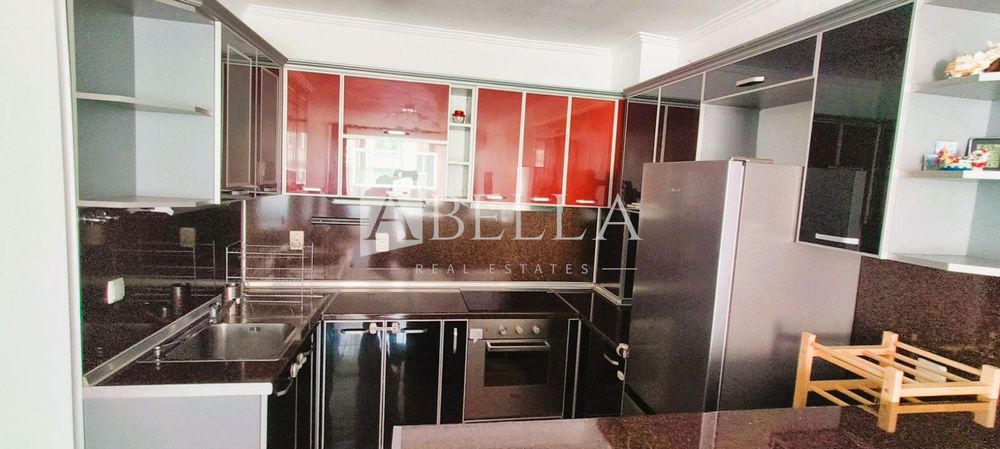 Дава се под наем Тристаен апартамент в София, Зона Б-19 - 95 кв.м за 700 € - Снимка #4