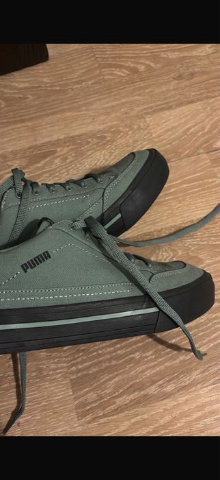 Продам оригинальные кросовки puma court classsic Vulc