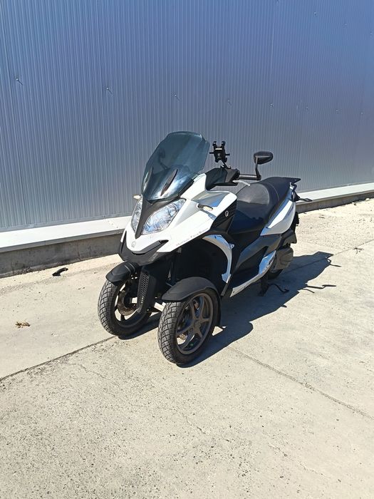 Vând Quadro 350s