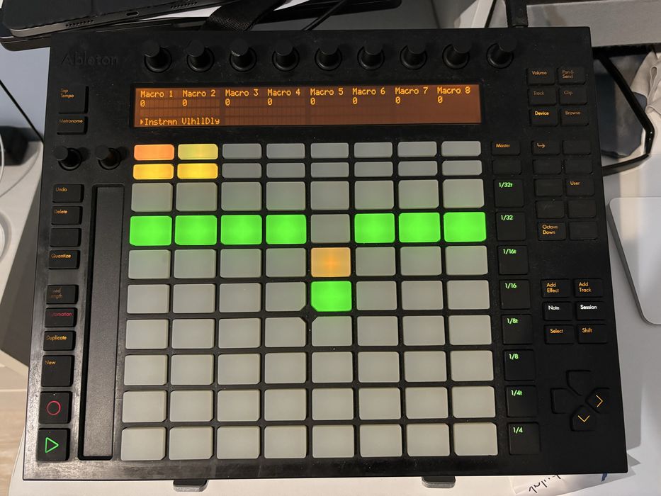 Midi контроллер Ableton Push 1