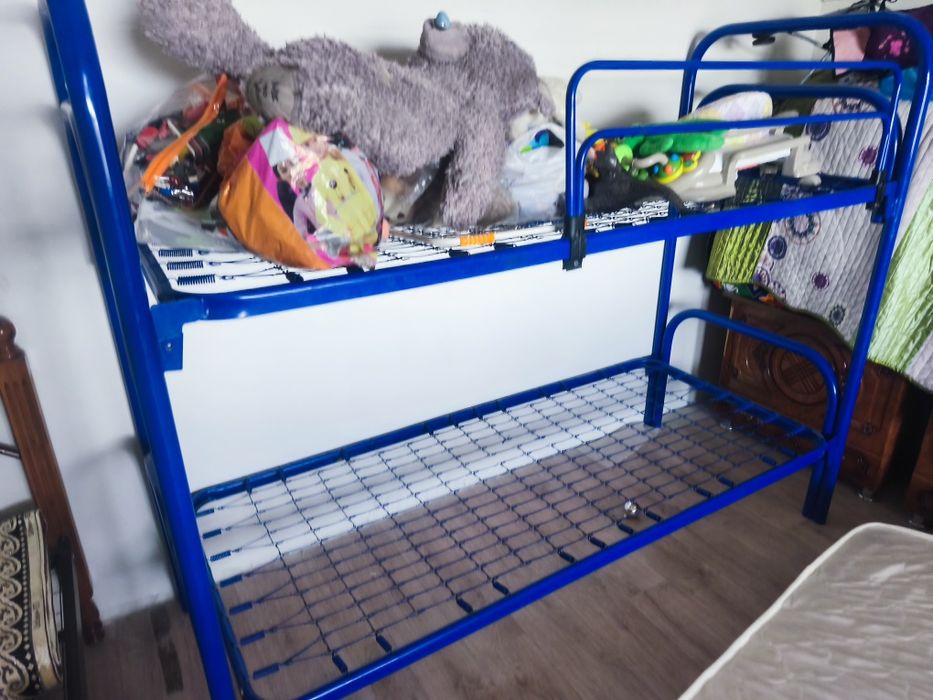 Подростковая железная кровать