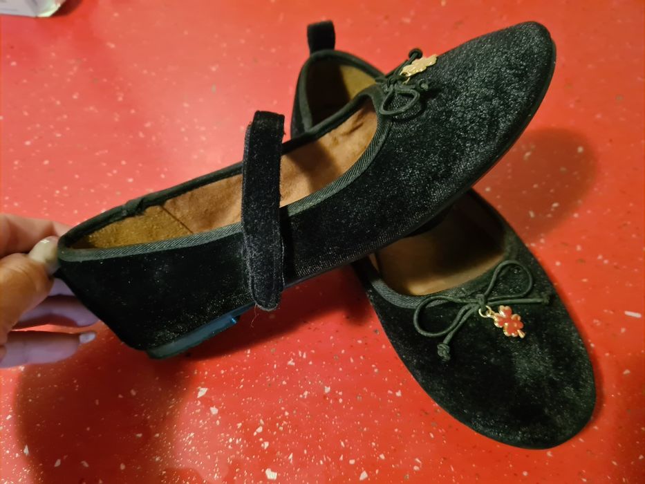 Balerini  fete mar 34 la 20 lei perechea Timișoara