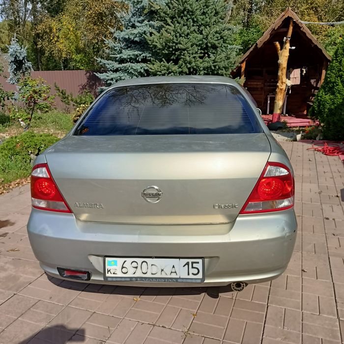 Продам автомобиль Ниссан классик Альмера