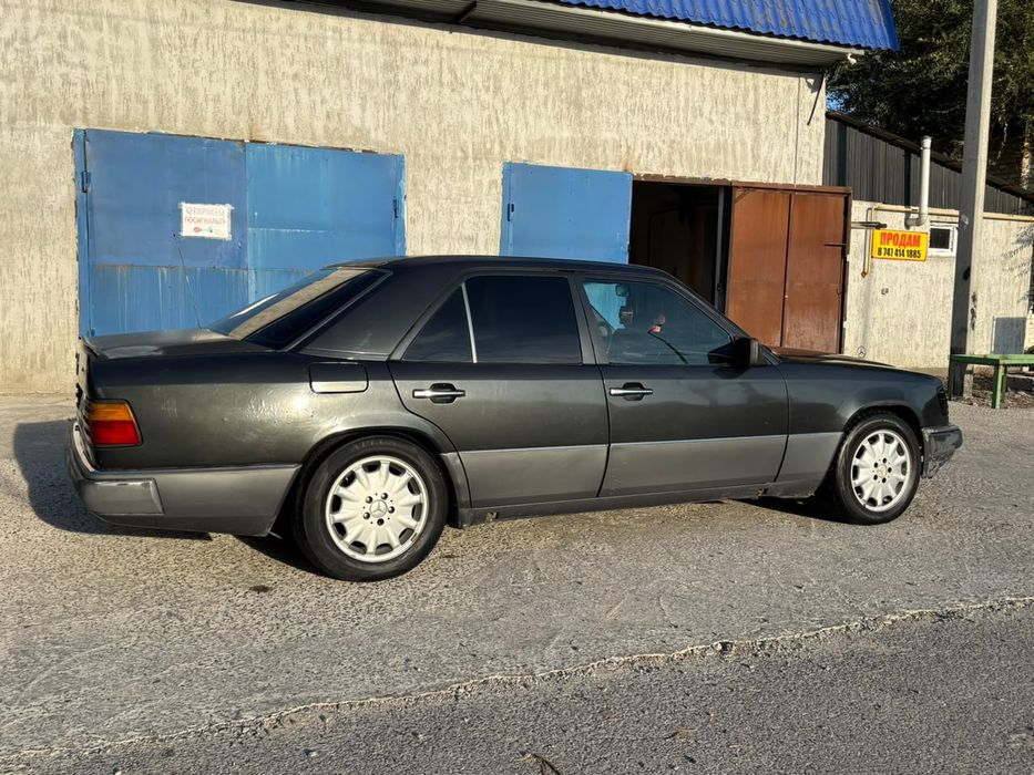 Продам мерседес w124