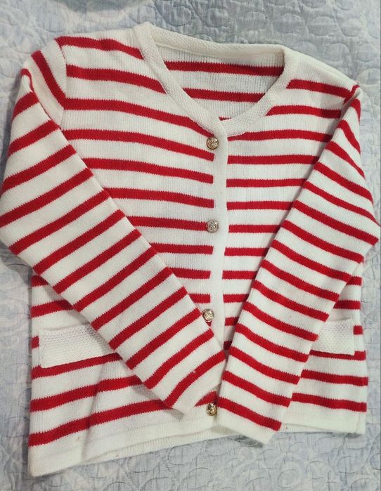 Свитер мягкий в полоску