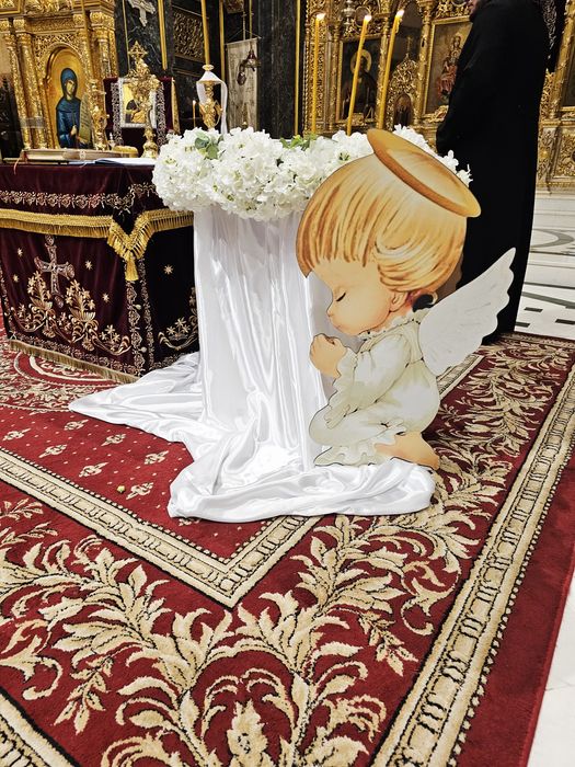 Aranjament cristelnita botez