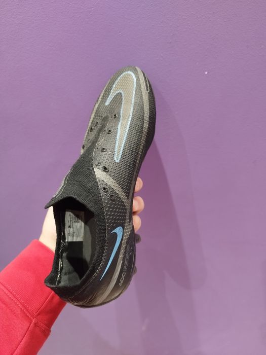 Професионални бутонки nike phantom