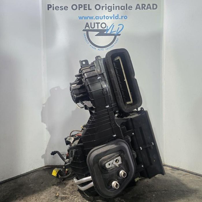 Carcasa aeroterma completa Opel Astra J facelift