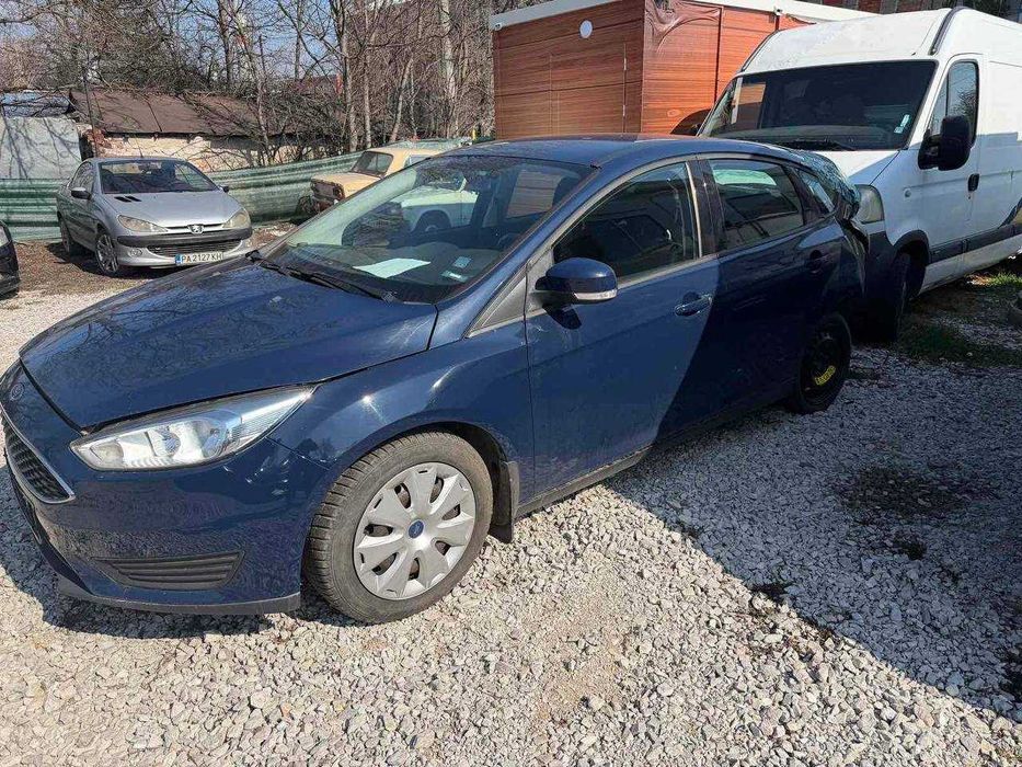 Ford Focus 1.0 EcoBoost НА ЧАСТИ