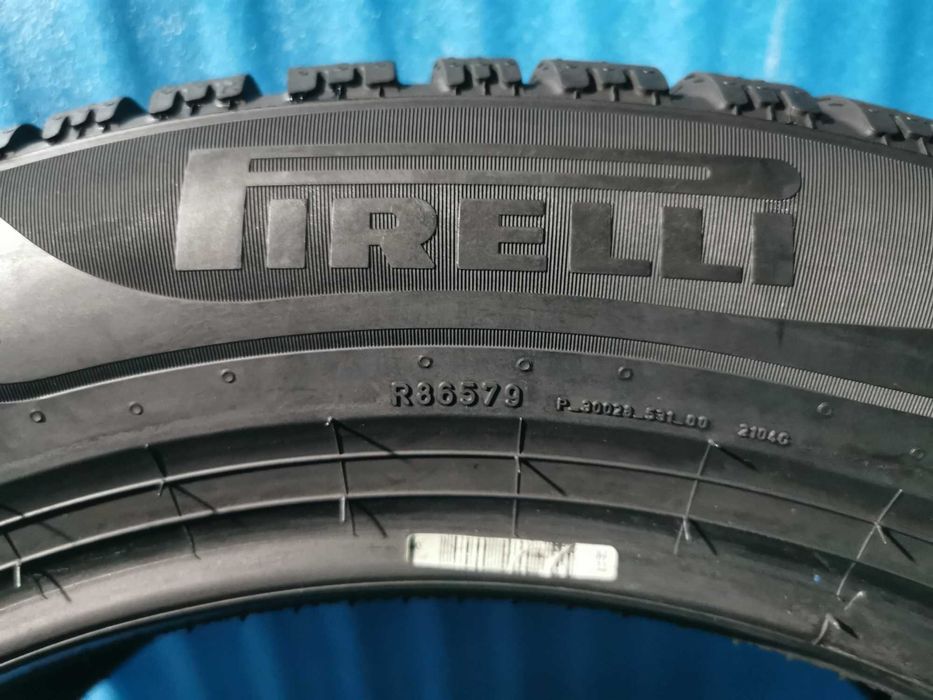225/55 R18 - pirelli m+s 4 bucati