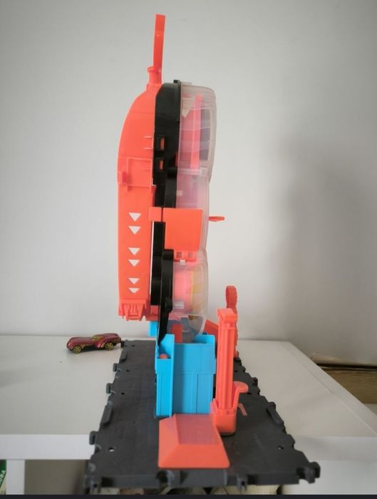 Трек гоночный  Hot Wheels