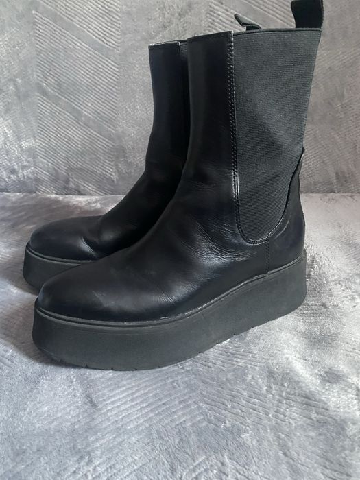 Ghete Zara originale,marimea 35.