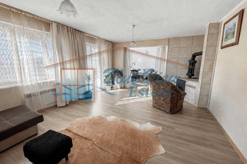 Продава се Къща в с. Царичино, Област Добрич - 192 кв.м за 399 €/кв.м - Снимка #1