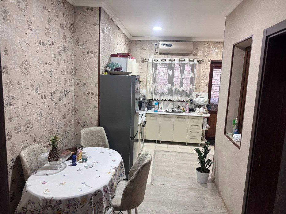 Продам дом на участке 3.55 сотых в Мирзо-Улугбекском районе