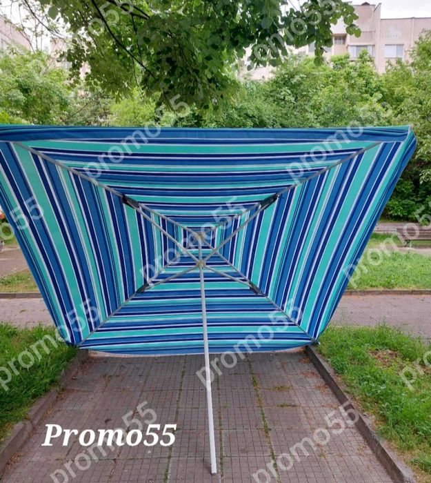 Голям квадратен градински чадър 250см. х 250см.