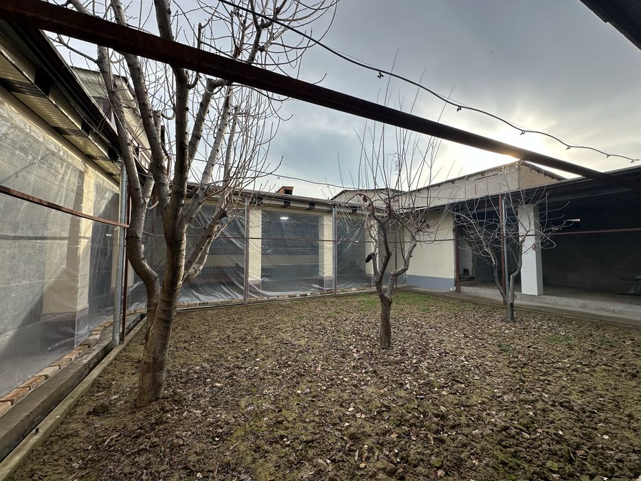 Участка сотилади 6.5 сотихли Штаб Бегобод махалла