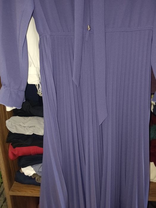 Продам новое платье за 3000