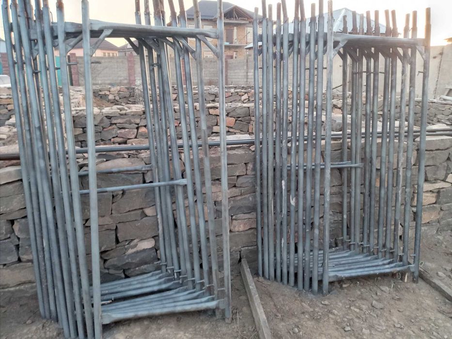 Леса Стройтелный, Продается, или Сдается в Аренду