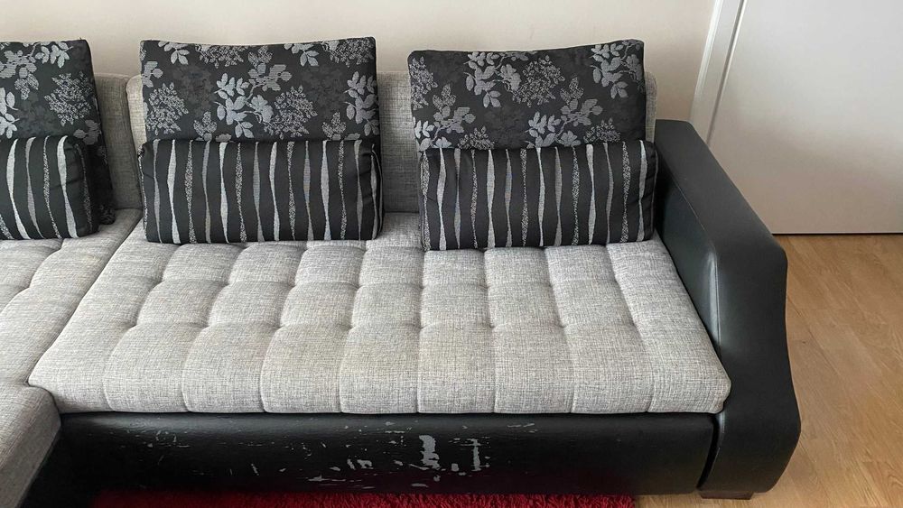 Coltar (canapea) extensibil cu masuta - pret fix