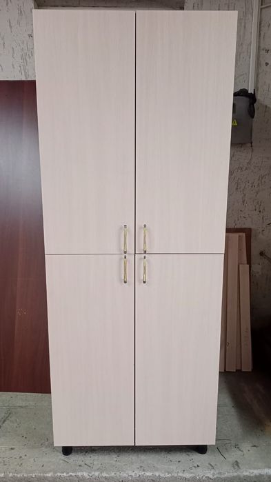 Продам шкаф для одежды