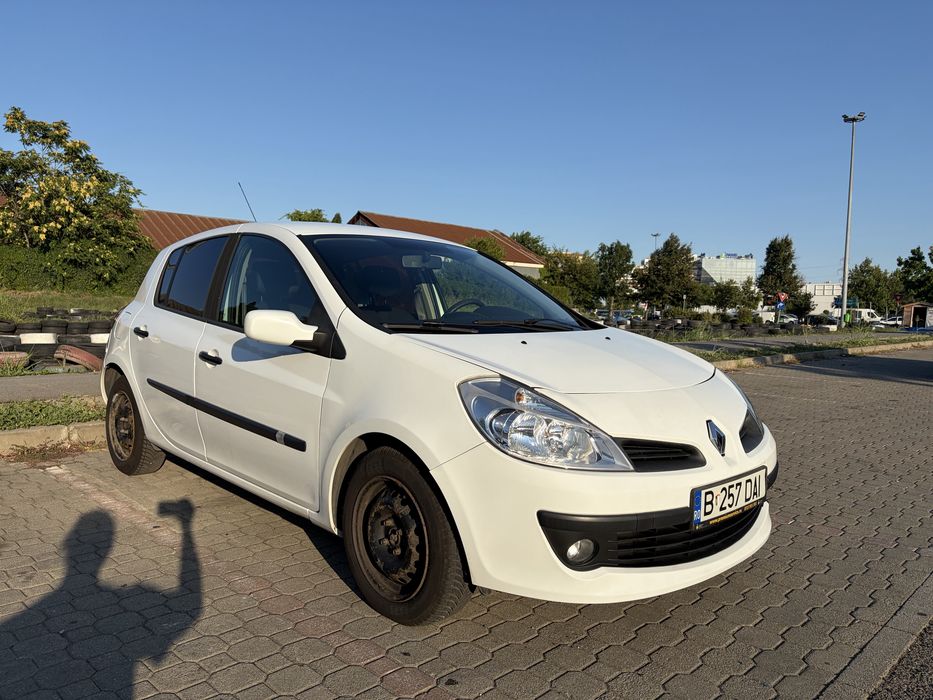 RENAULT Clio