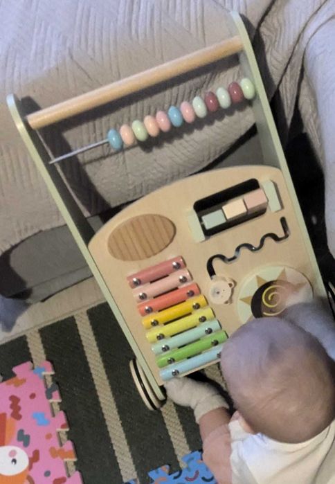 Antemergaror din lemn