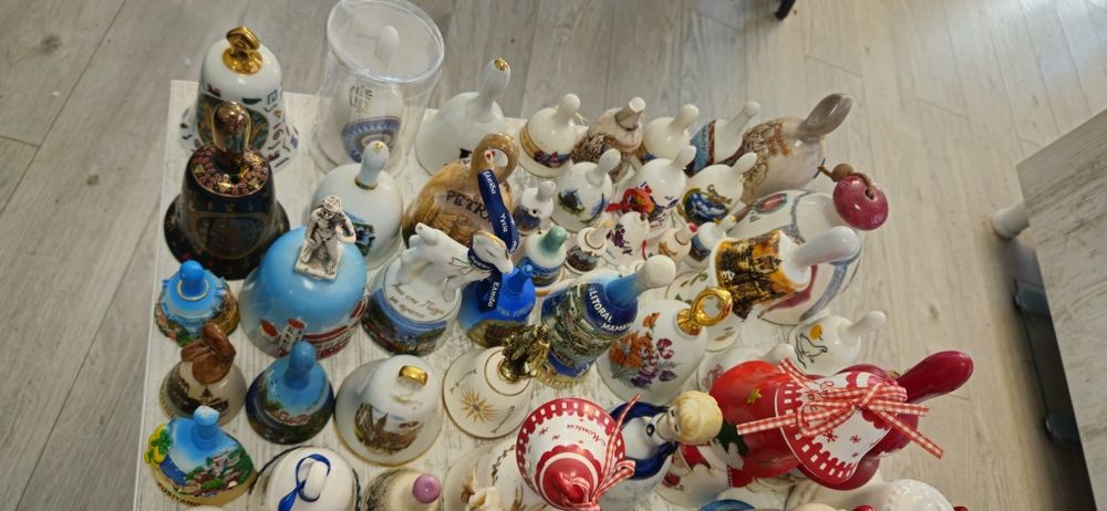 VĂND/SCHIMB colectie clopotei ornamentali+turistici ceramici. 8 poze