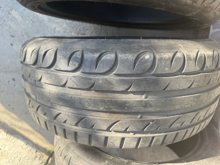 Vand anvelope de vara - 245/45/R18