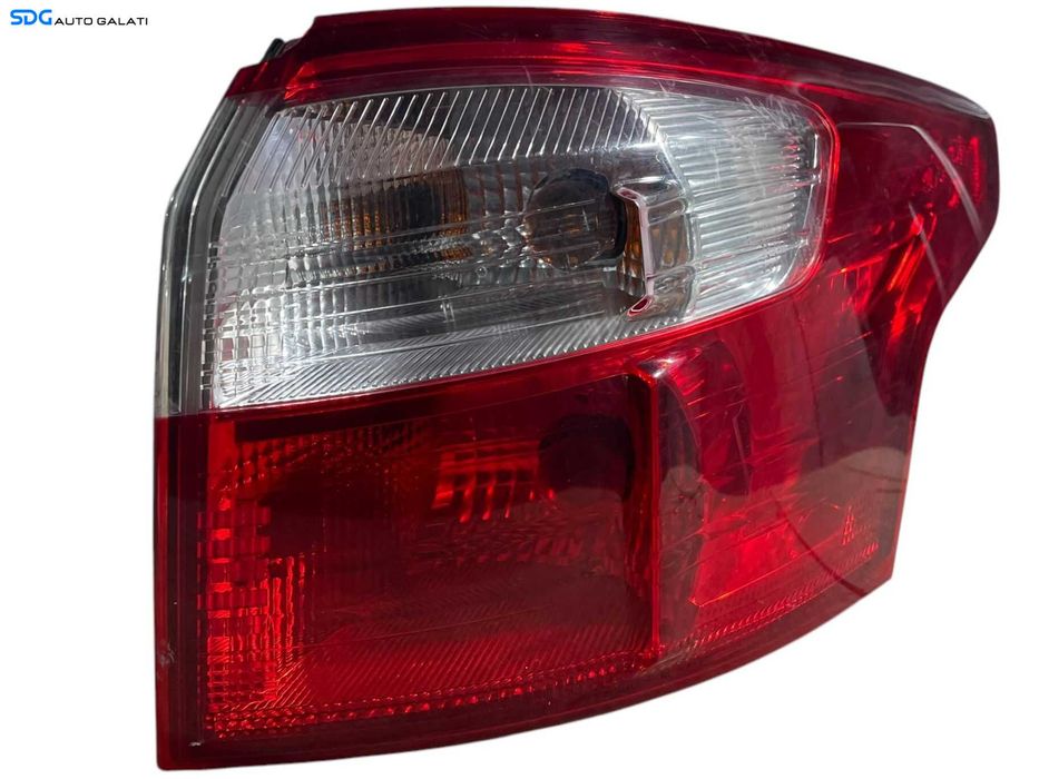 Stop Tripla Lampa Dreapta Ford Focus 3 Break Combi 2010 - 2015 Cod BM51-13404-GF [LR0038]