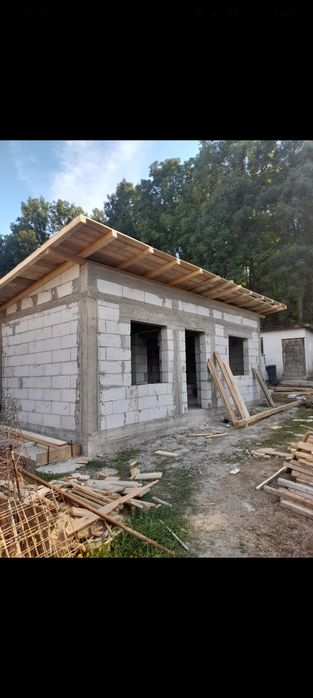 Execut lucrări în construcții, în zonele Valea Lupului și Rediu
