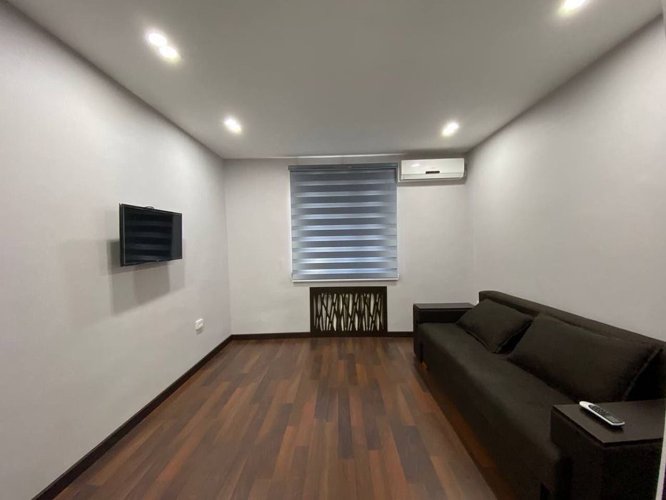 Квартира 3 комнаты, 78м² Мирабадский район, ЦУМ Кафе Бон