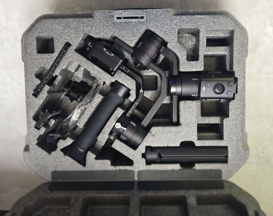 Sony Alpha 6600 & Ronin s