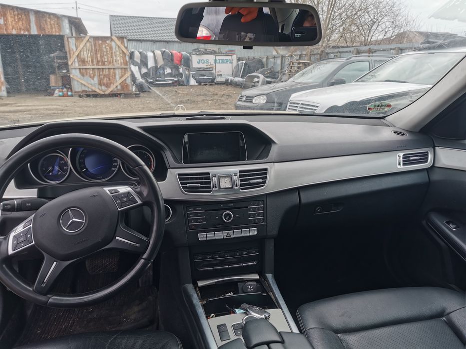 Dezmembrez w212 Facelift 2014