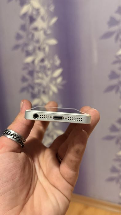 iphone 5 32gb 2бр