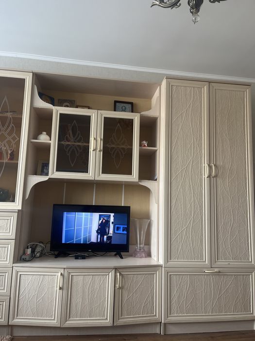 Продам стенку, в хорошем состояние