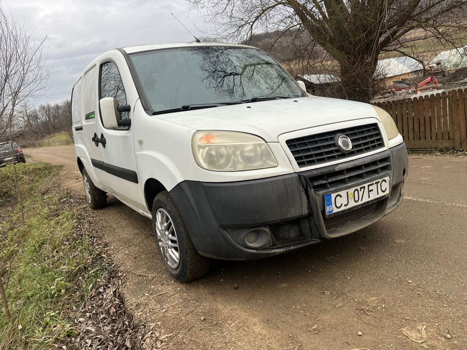 Vand Fiat Doblo 1.3 diesel 85 cai pentru marfa