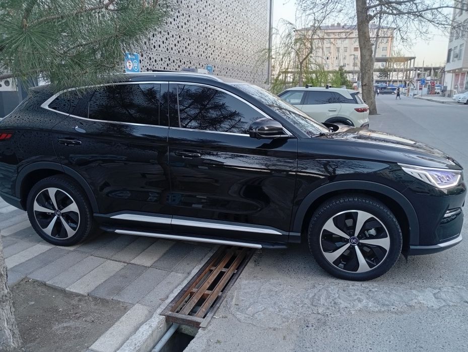 Byd song plus flagship 505