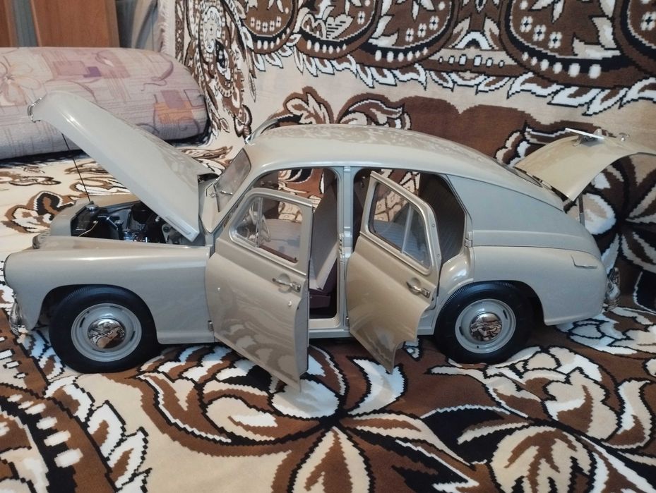 Продам модель Победа Газ М20