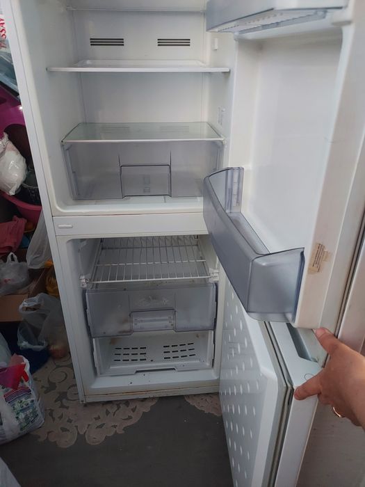 Холодильник beko