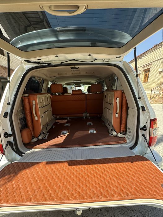 продается Toyoto LAND CRUISER 100 в идеальном состоянии з