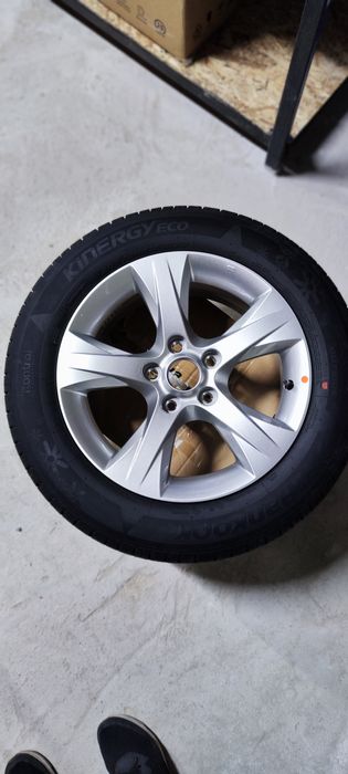 продам одно колесо R16