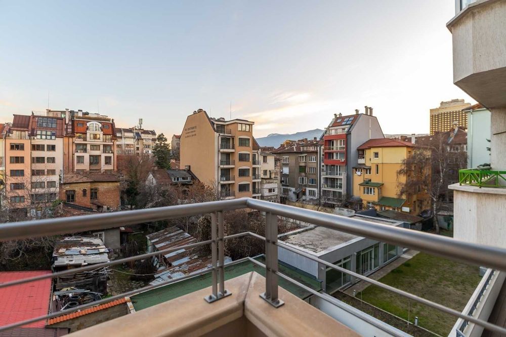 Дава се под наем Двустаен апартамент в София, Център - 78 кв.м за 510 € - Снимка #6