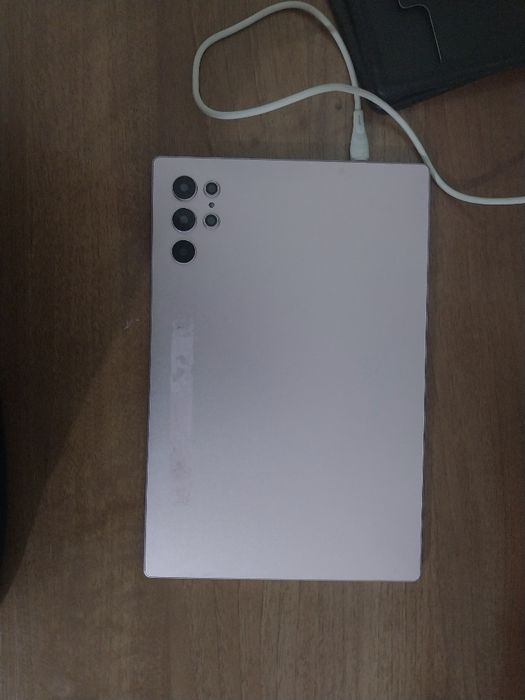 Планшет  512 гб ..