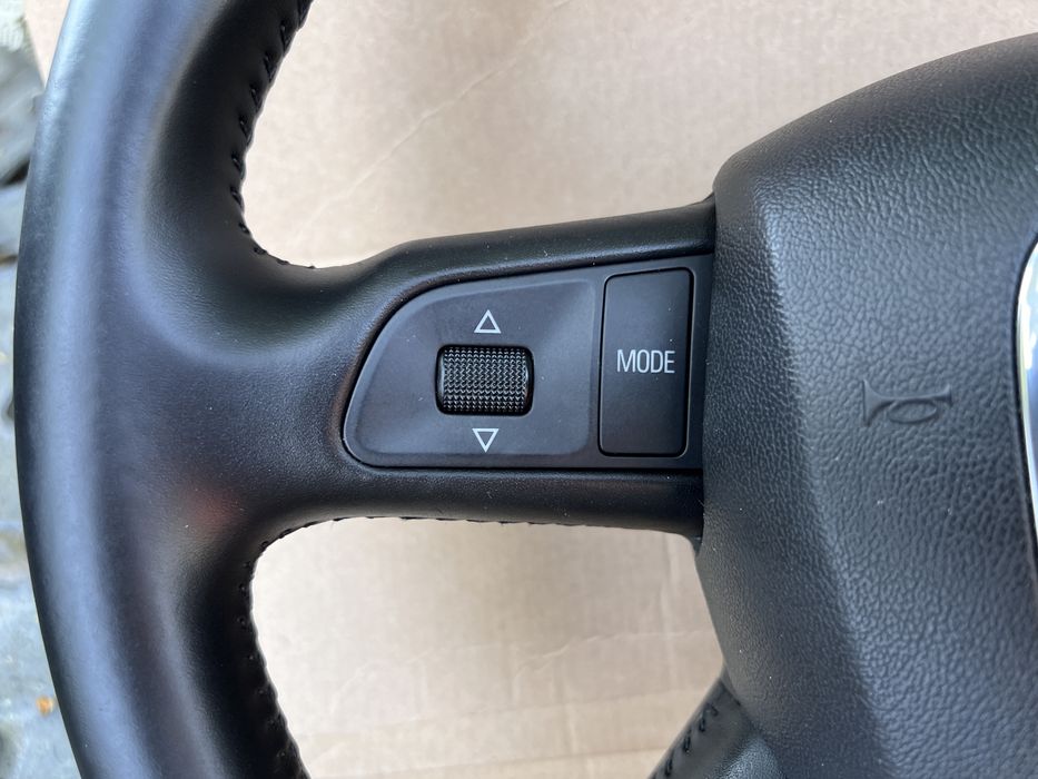 Audi A6 4F Перфектен Мулти Волан.