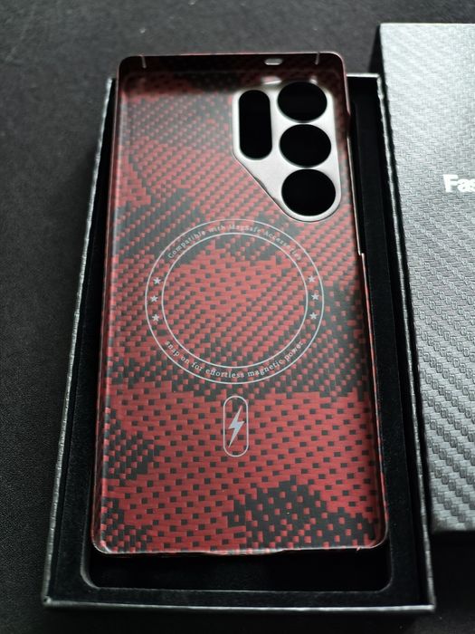 Карьоновый чехол для galaxy s25 ultra , оригинал , углеродное волокно