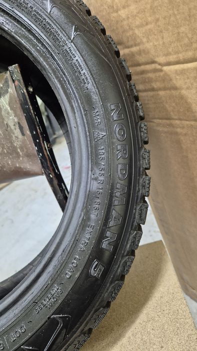 Комплект зимних покрышек 185/55/15